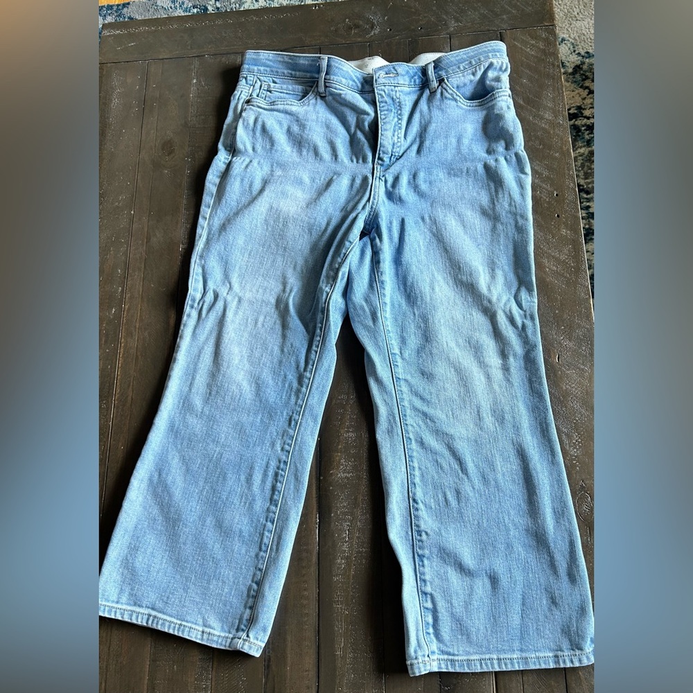 Ricki’s light wash jeans, size 12